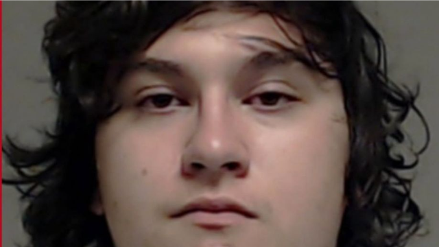 Homem que abriu fogo em centro do ICE em Dallas é identificado