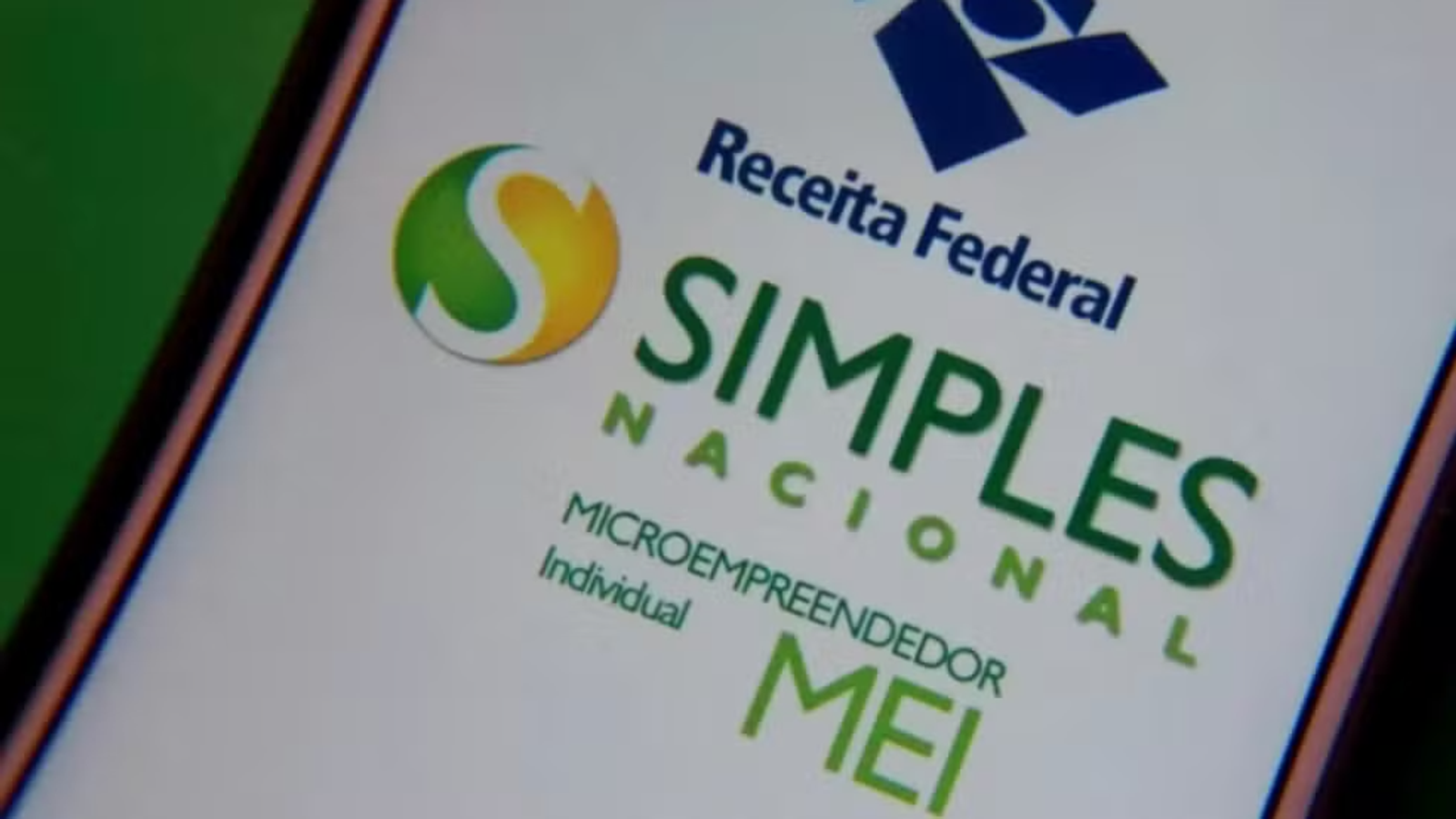 Lula sanciona lei que perdoa dívidas de MEIs e aumenta limite de faturamento para R$ 140 mil