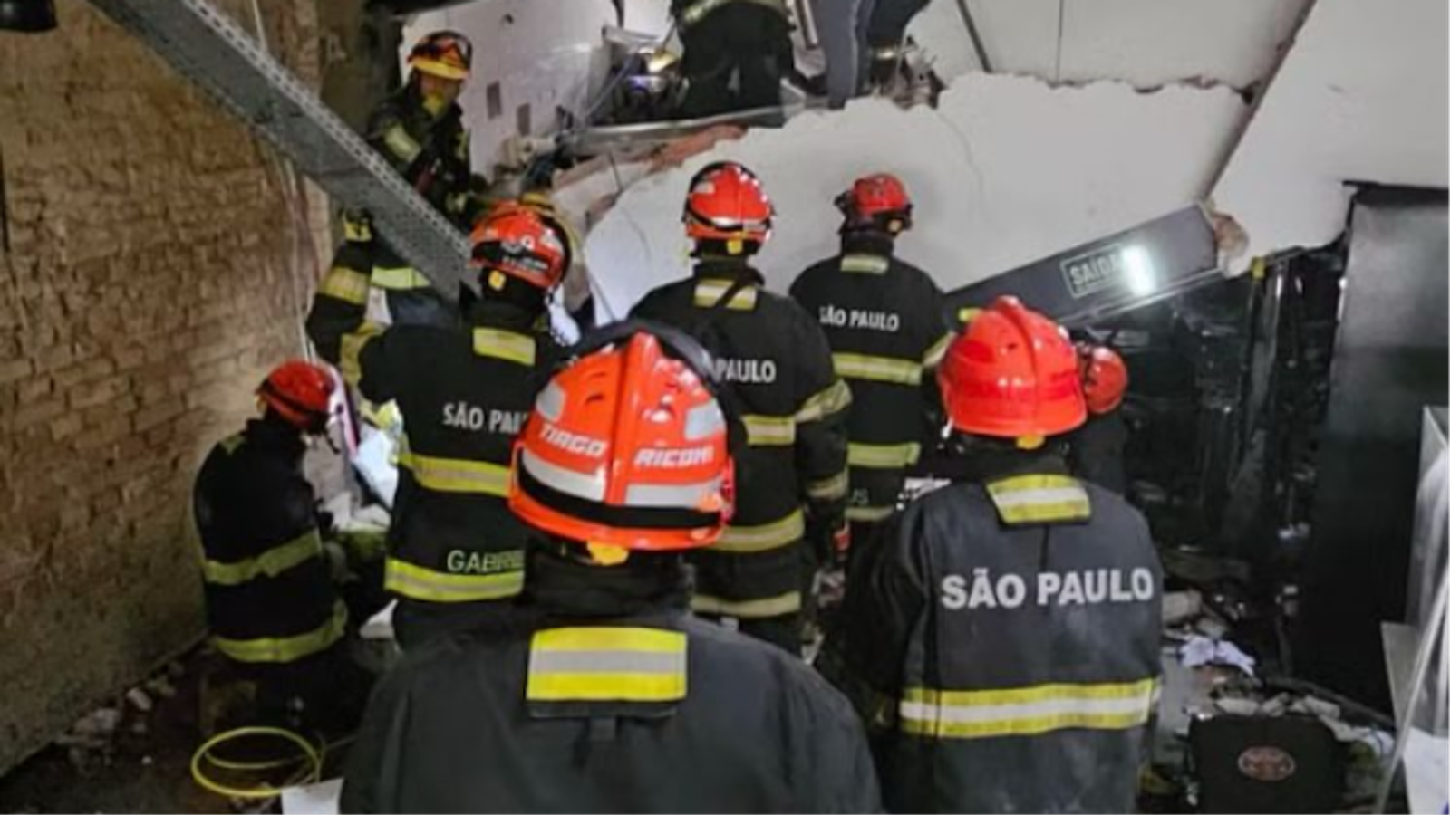 Desabamento em restaurante assinado por Henrique Fogaça deixa uma mulher morta em SP