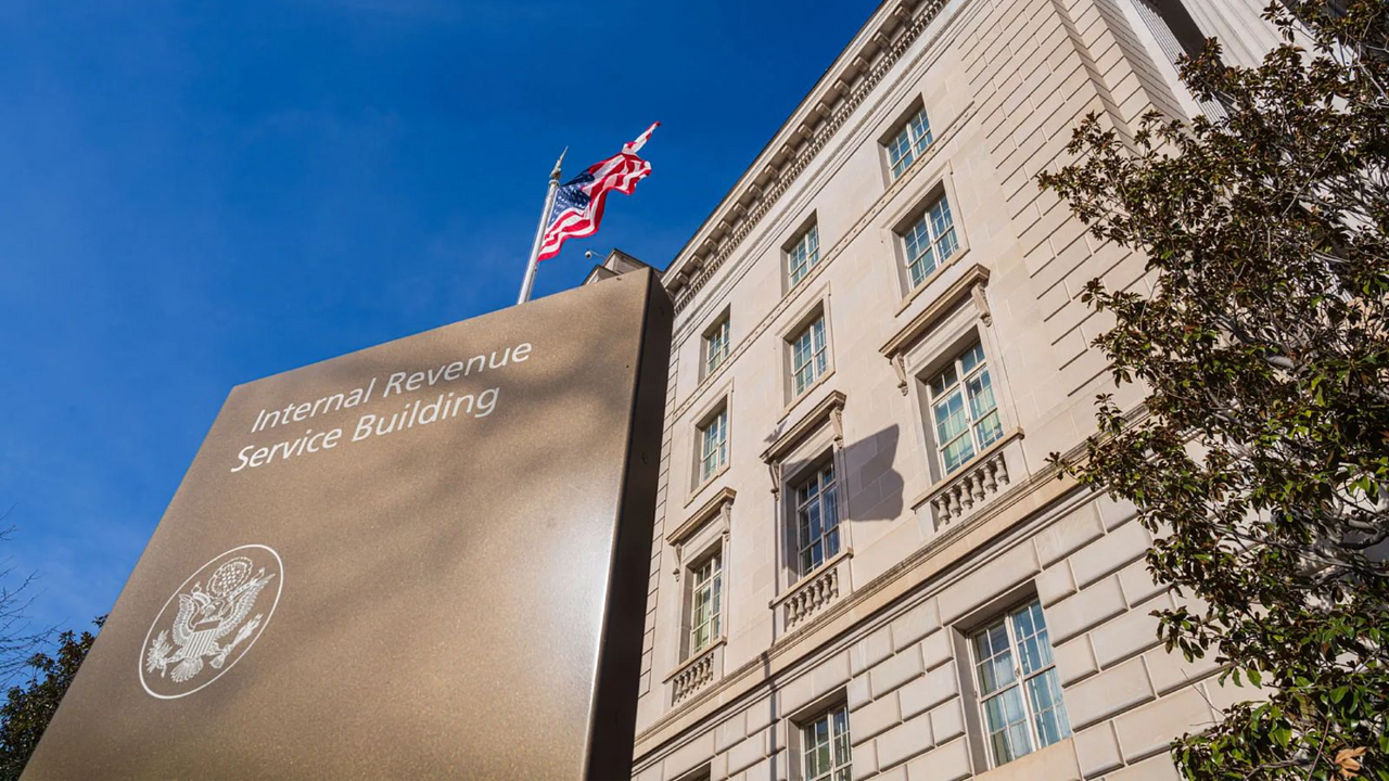IRS anuncia novos valores de imposto de renda e deduções para 2026 nos EUA