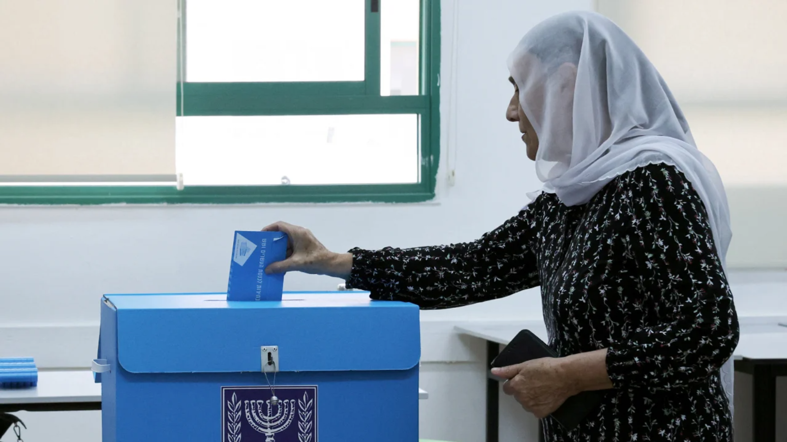Eleição em Israel termina sem maioria e deixa futuro de Netanyahu indefinido
