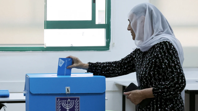 Eleição em Israel termina sem maioria e deixa futuro de Netanyahu indefinido