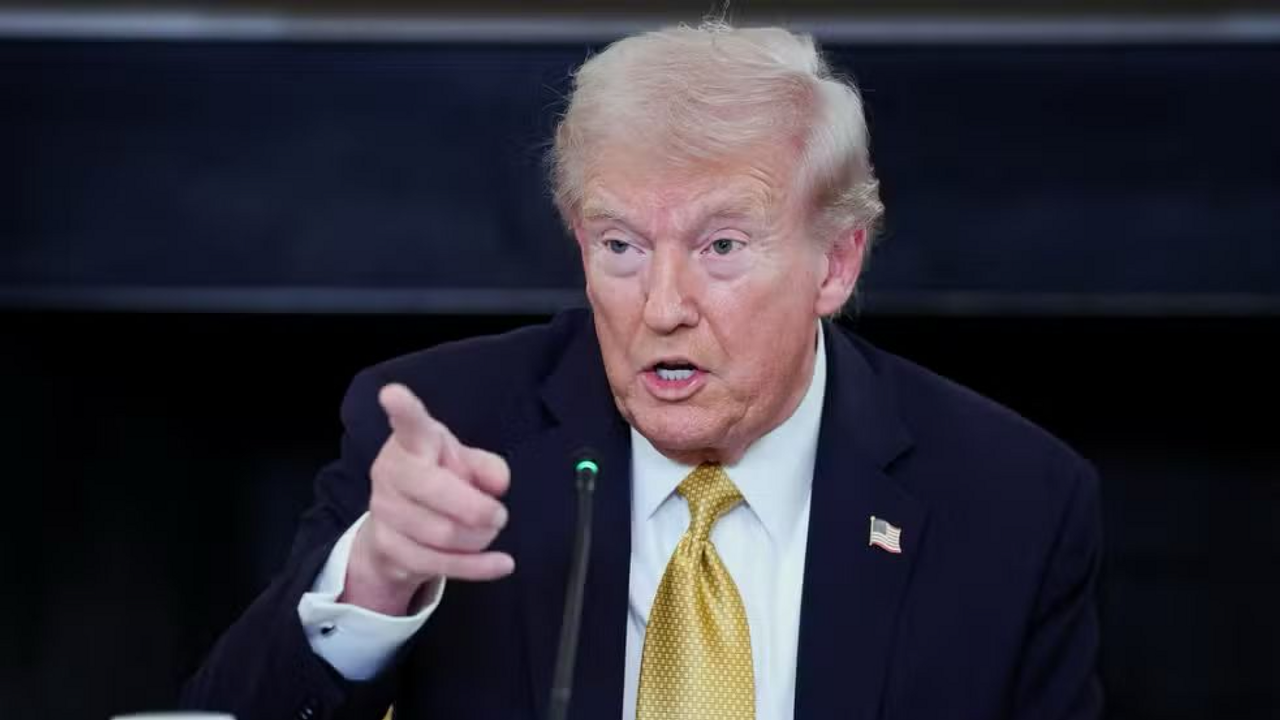 Trump anuncia possível ofensiva terrestre contra cartéis de drogas na América do Sul