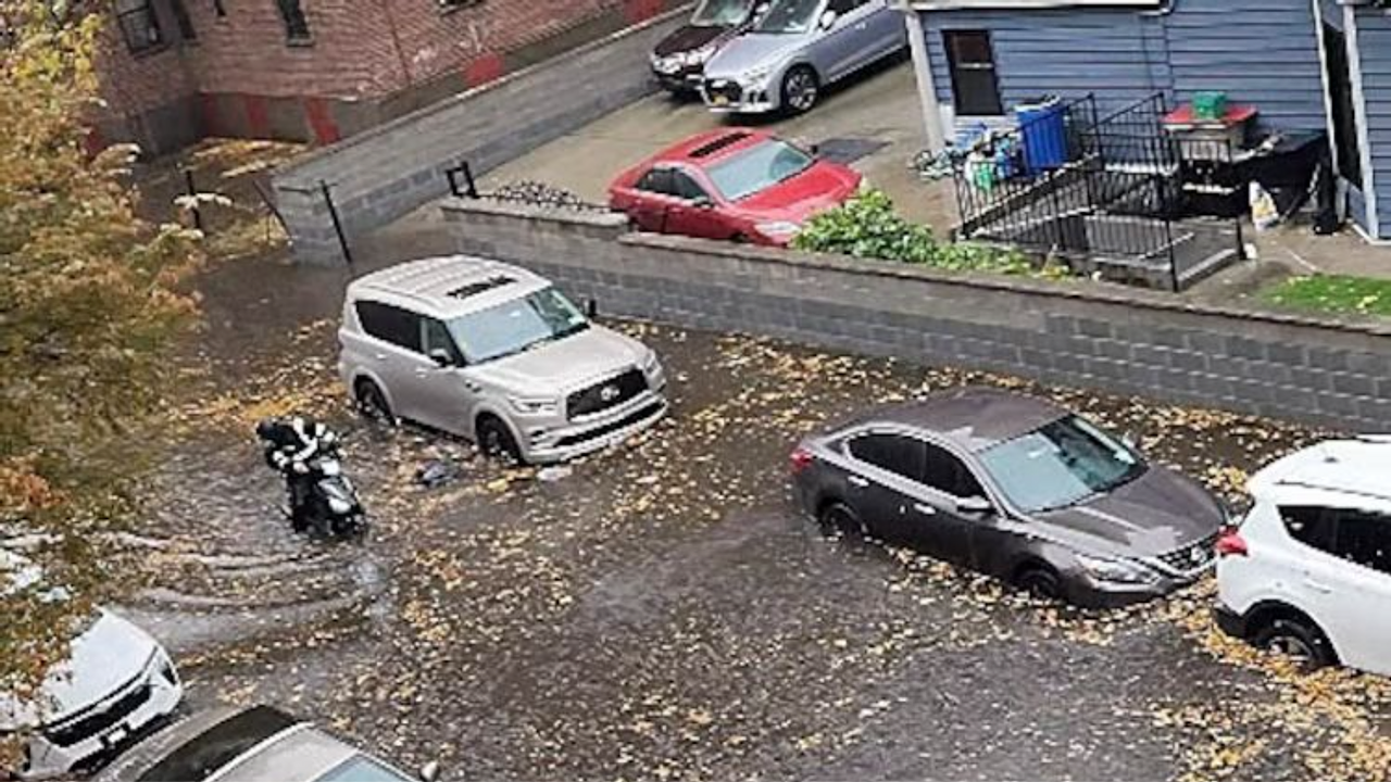 Chuva recorde alaga Nova York e paralisa metrôs e aeroportos