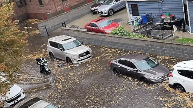 Chuva recorde alaga Nova York e paralisa metrôs e aeroportos