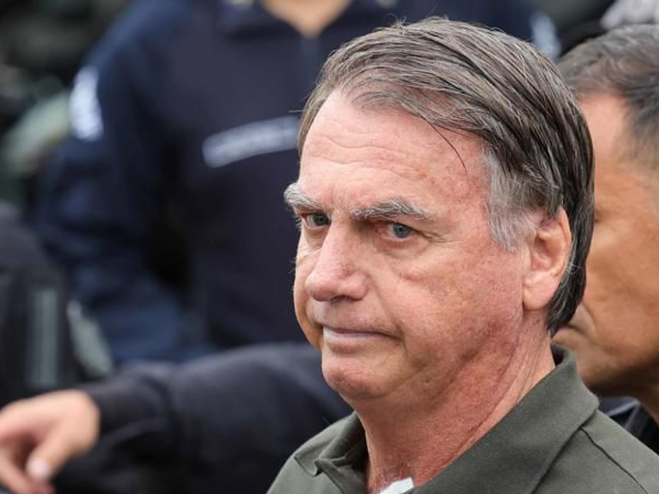 Bolsonaro é transferido da PF para a Papudinha por decisão do STF