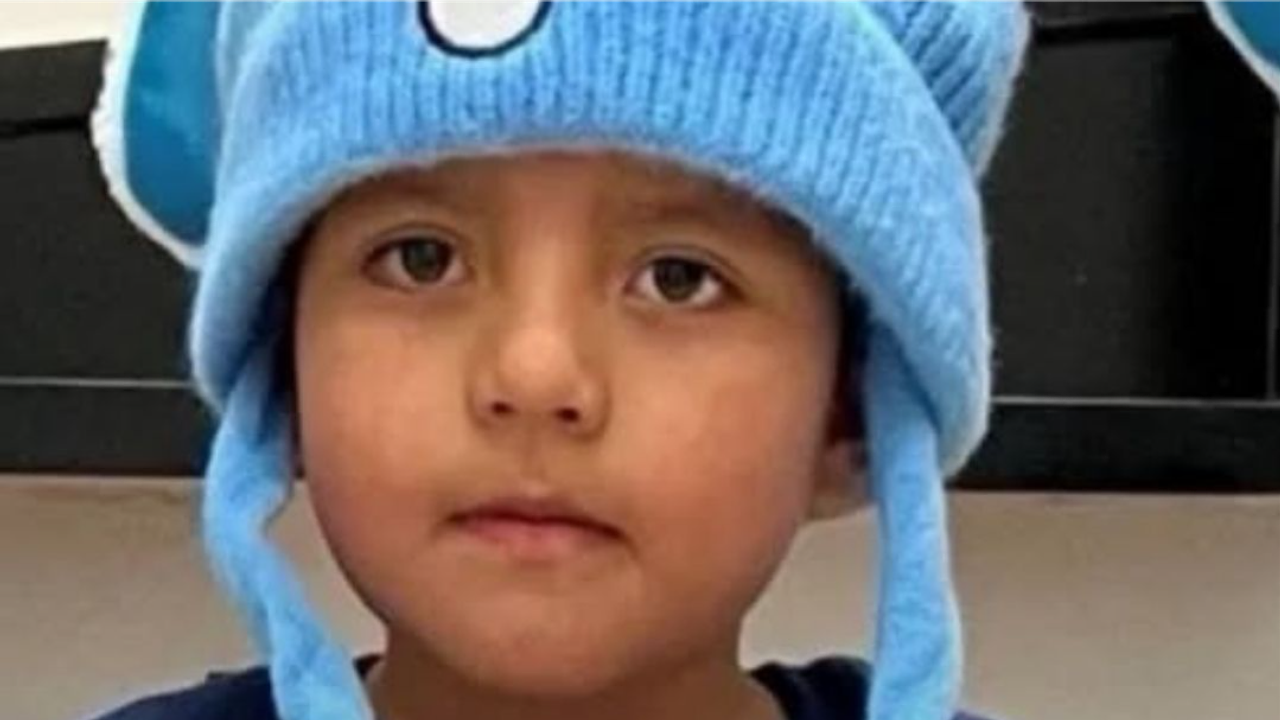 Menino de 5 anos pode ser deportado dias após ser solto por juiz nos EUA