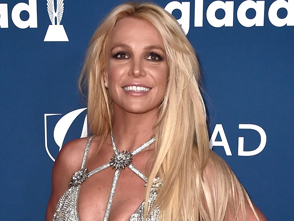 Substância misteriosa é encontrada no carro de Britney Spears após prisão por dirigir sob efeito de álcool na Califórnia