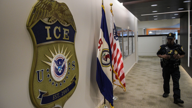 Post viral sugere mudança de nome do ICE para “NICE” após comentário de Donald Trump, mas não há confirmação oficial