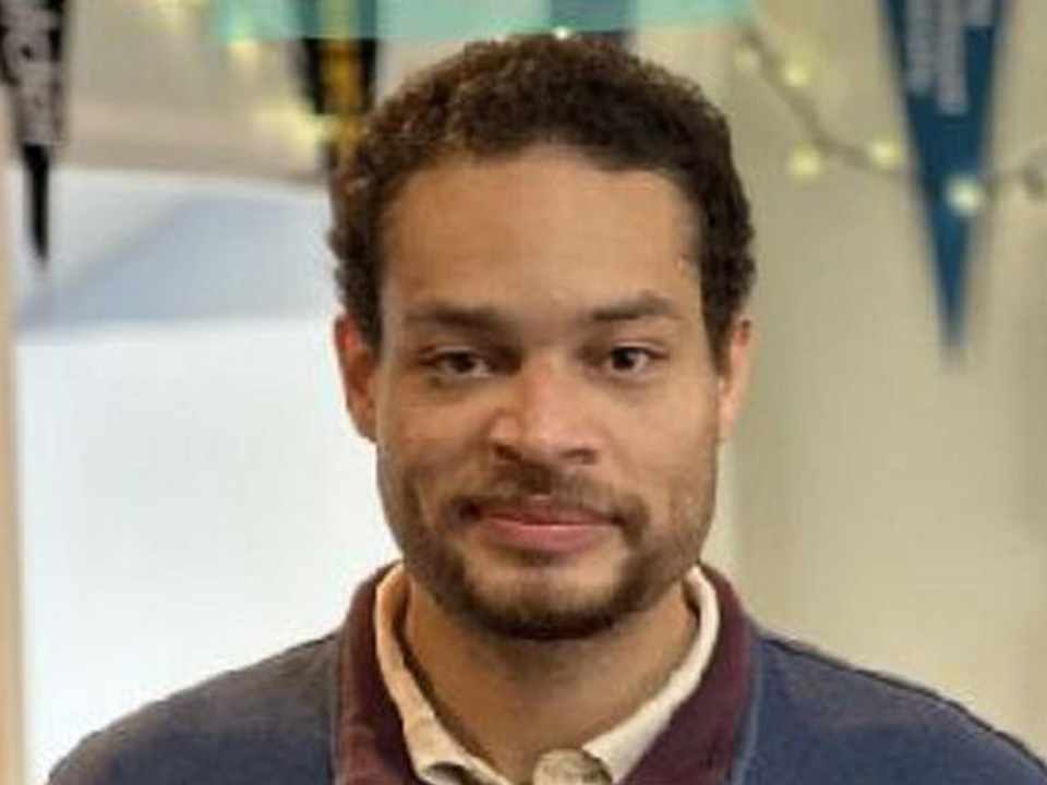 Suspeito é detido após disparos nas proximidades de jantar de correspondentes da Casa Branca em Washington