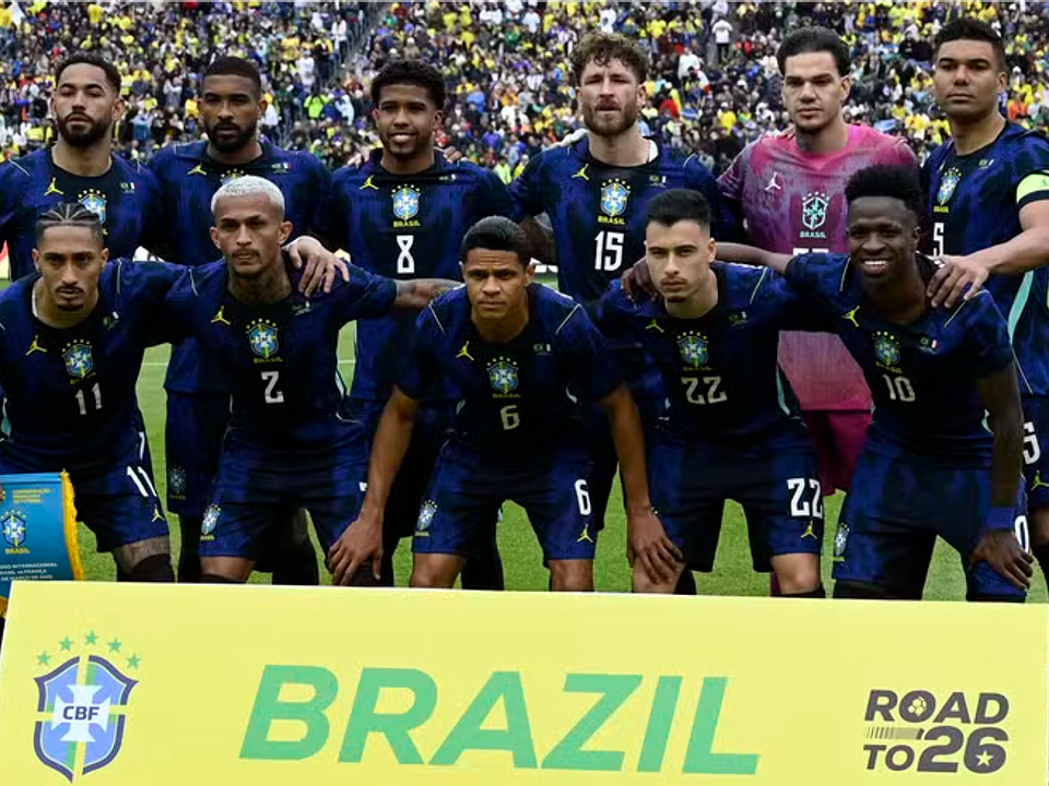 Derrota para a França em Boston aumenta pressão sobre a Seleção e gera críticas da torcida