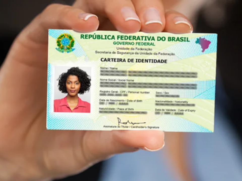 Governo inicia emissão da nova Carteira de Identidade Nacional para brasileiros no exterior