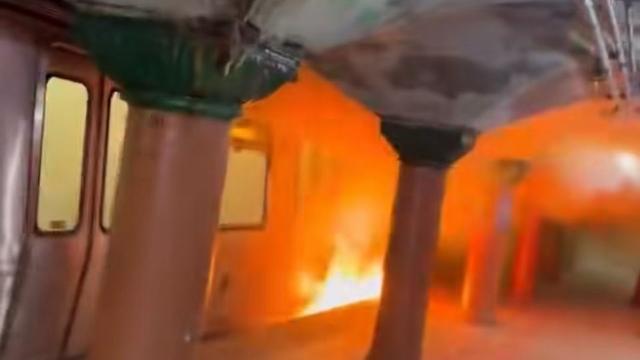 Fogo em trem paralisa serviço entre Nova Jersey e Nova York