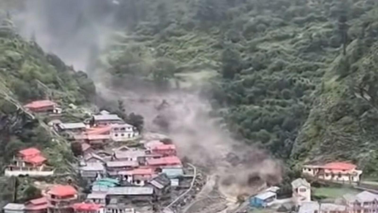 Tragédia nas montanhas: enchente repentina devasta vila no Himalaia