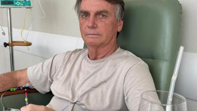 Moraes autoriza Bolsonaro a deixar prisão domiciliar para exames médicos