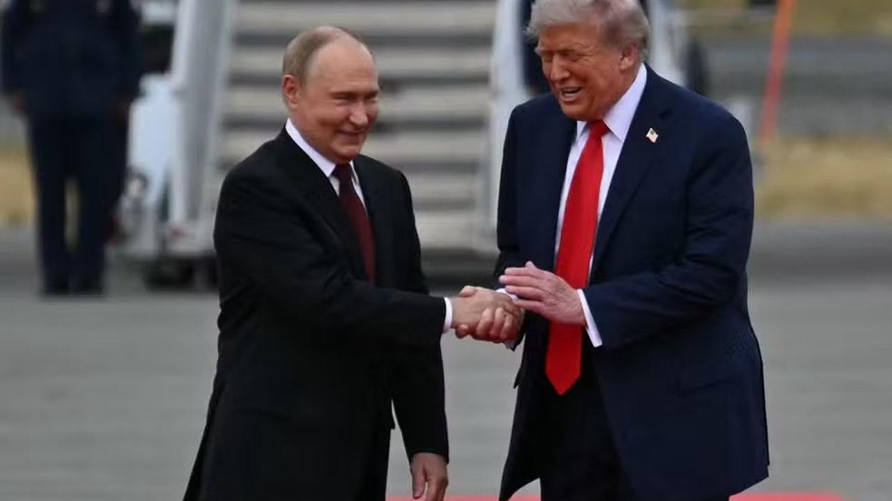 Trump e Putin encerram encontro no Alasca sem acordo de cessar-fogo na guerra da Ucrânia