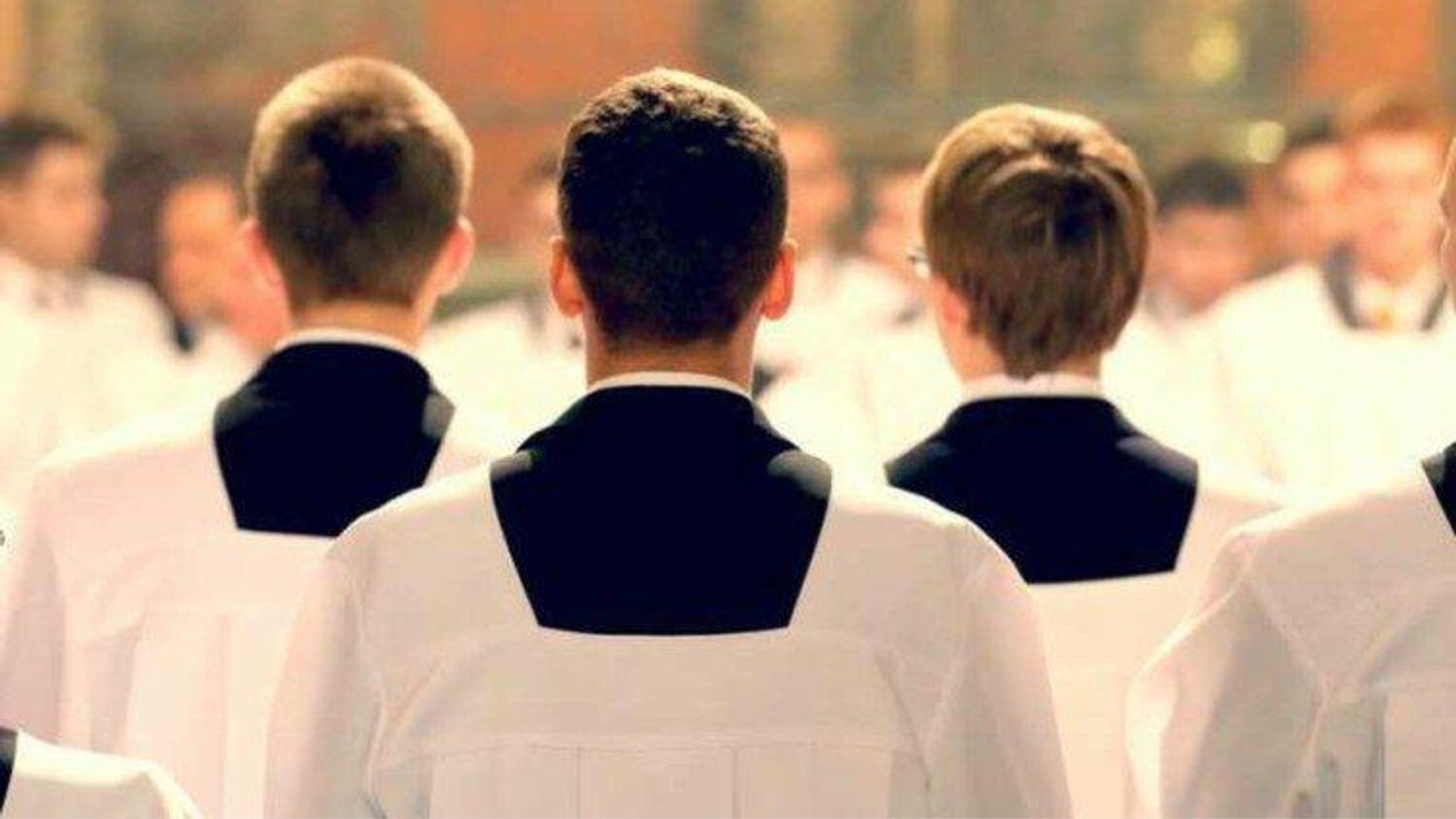 Cofundador da e.l.f. Beauty abandona vida milionária e se prepara para se tornar padre católico nos EUA
