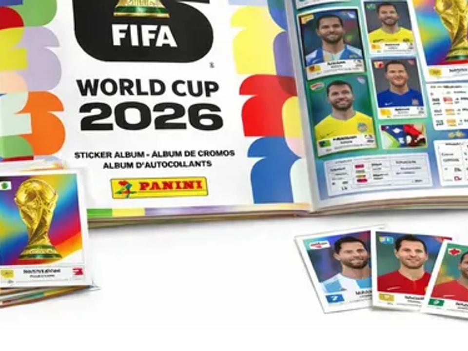 Polícia apreende 200 mil figurinhas falsas da Copa do Mundo de 2026 no Rio de Janeiro