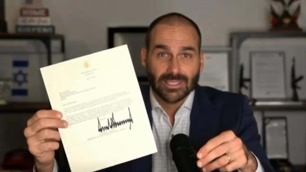 Eduardo Bolsonaro exibe carta de Trump e envia “último recado” sobre julgamento do pai