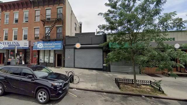 Tiroteio em bar de Nova York deixa 3 mortos e 8 feridos