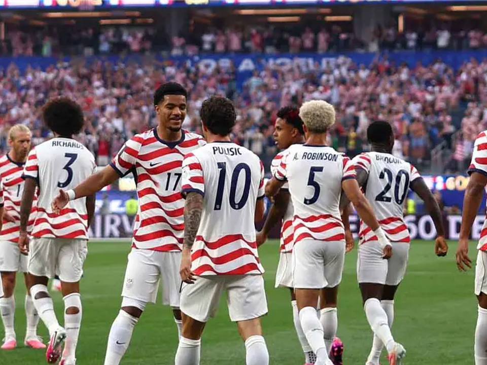 Estados Unidos goleiam Paraguai e assumem liderança do Grupo D na Copa do Mundo 2026