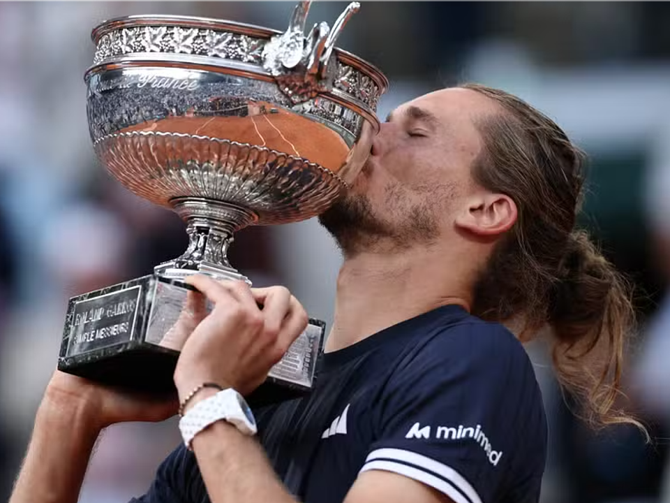 Zverev conquista primeiro Grand Slam da carreira com título histórico em Roland Garros