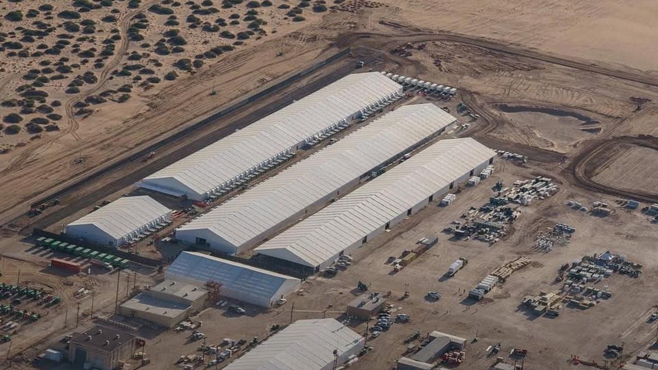 EUA ampliam centros de detenção e preveem vagas para mais de 107 mil imigrantes