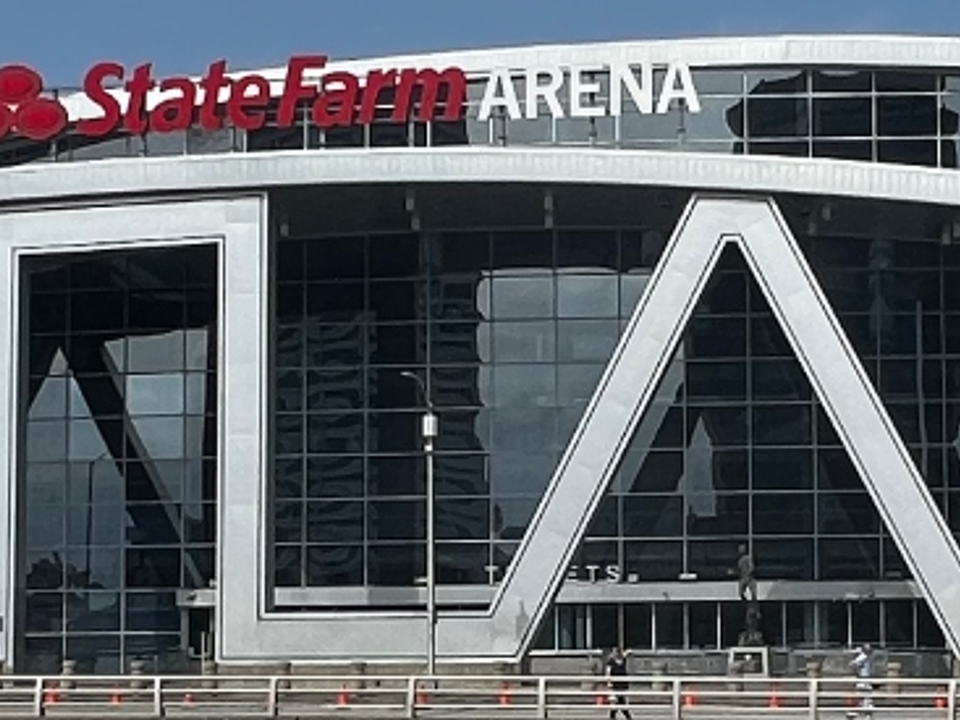 Multidão lota State Farm Arena em Atlanta para seleção da Streamer University de Kai Cenat