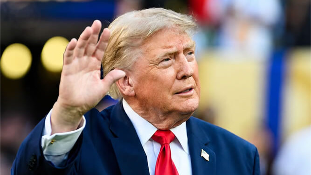 Trump apresenta programa de investimento para crianças durante visita a Marietta