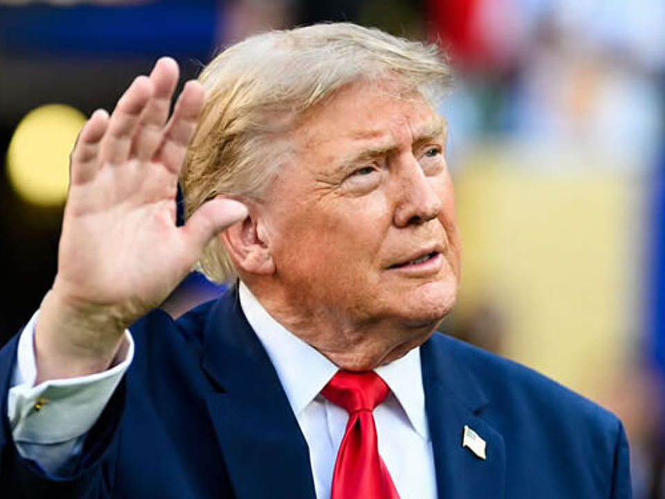 Trump apresenta programa de investimento para crianças durante visita a Marietta