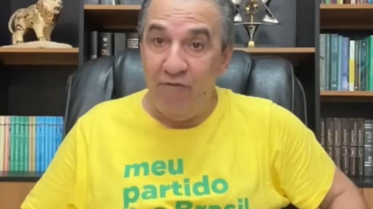 Silas Malafaia reage após PF apreender seu passaporte e celular