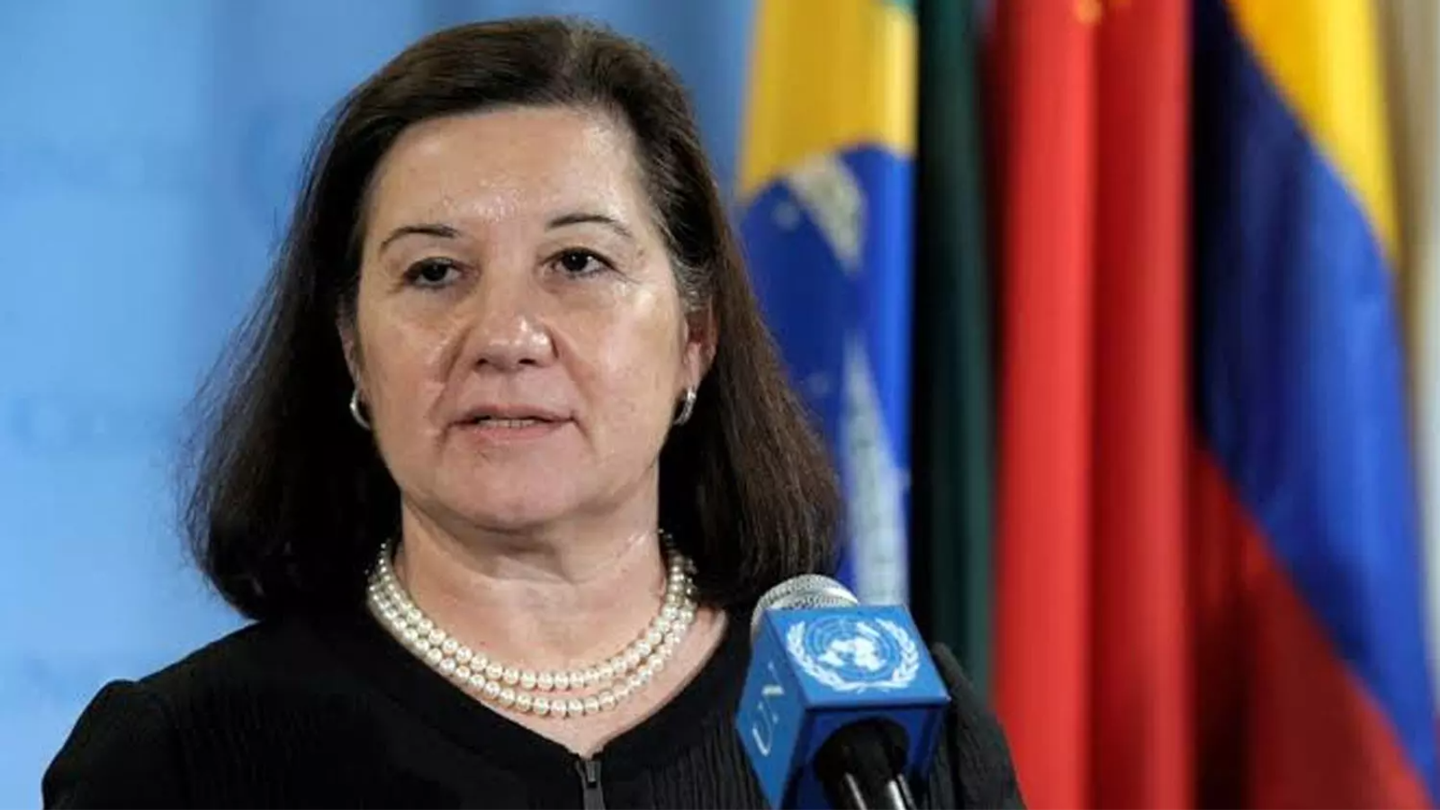 EUA revogam visto da embaixadora do Brasil em Washington e aumentam tensão diplomática