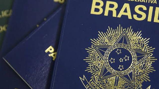 EUA iniciam revisão de 55 milhões de vistos
