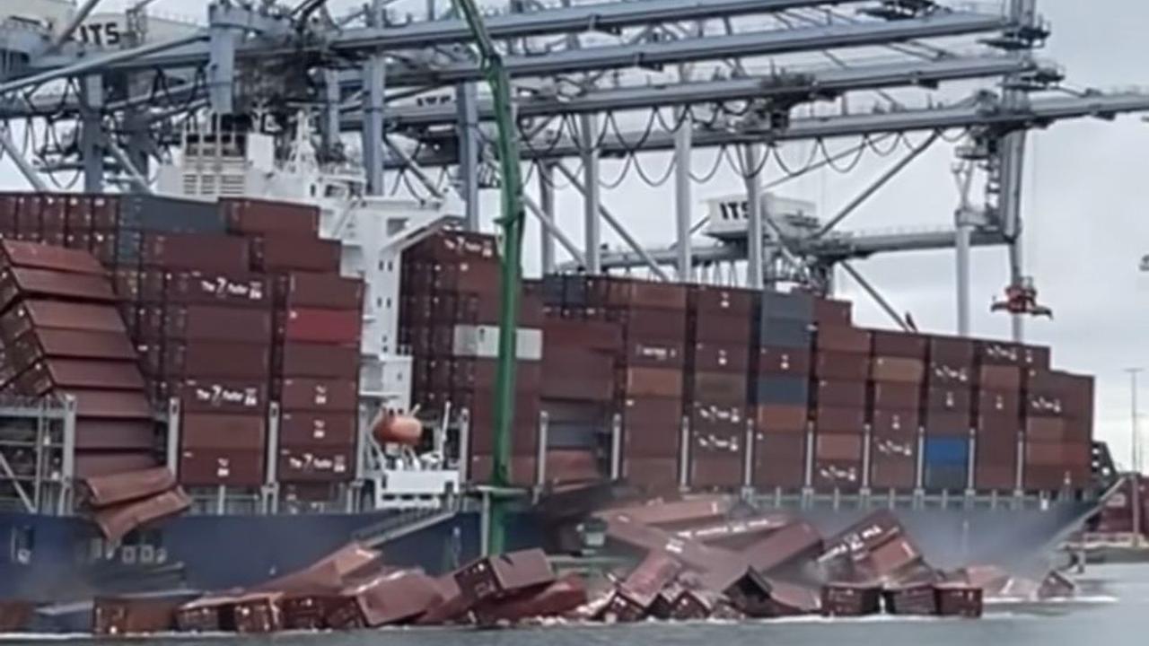 Navio de carga sofre acidente e derruba 70 contêineres no Porto de Long Beach