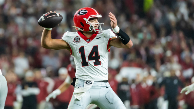 Georgia vence Alabama por 20 a 17 e mira topo do ranking