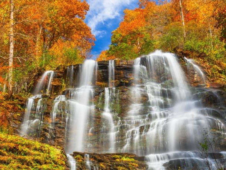 Outono na Geórgia: temporada de paisagens coloridas começa a transformar o estado