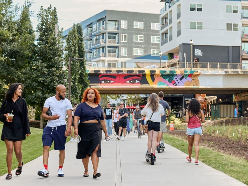 Atlanta Beltline ganha destaque com novos projetos de arte pública e valorização da cultura local